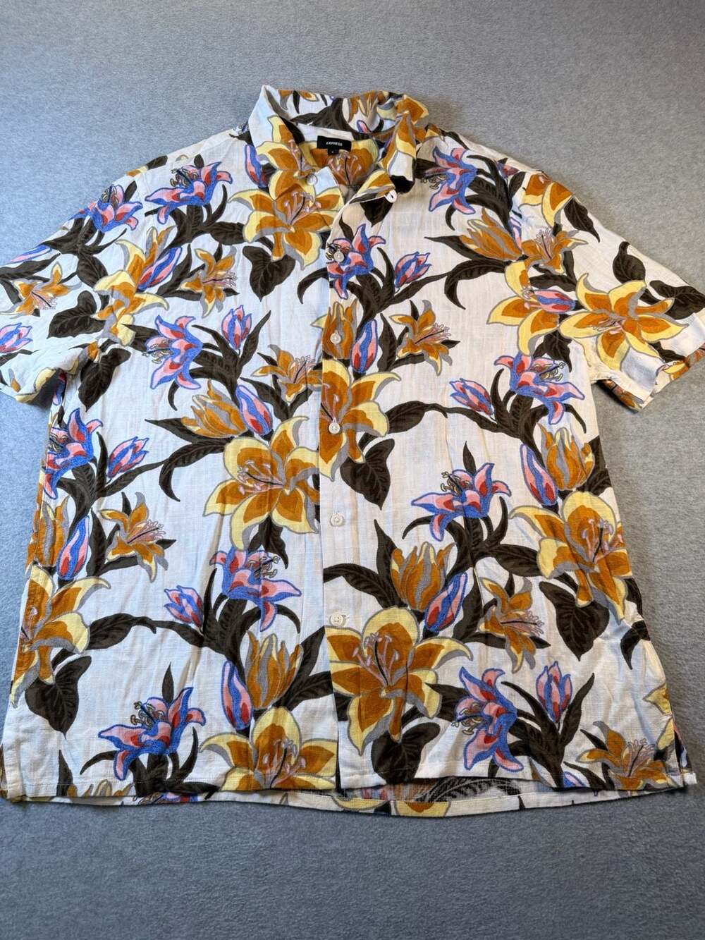 Express Tropical Floral Linen-Blend Short Sleeve Button Down Shirt Size M